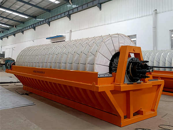 Континуирани ротациони диск филтер